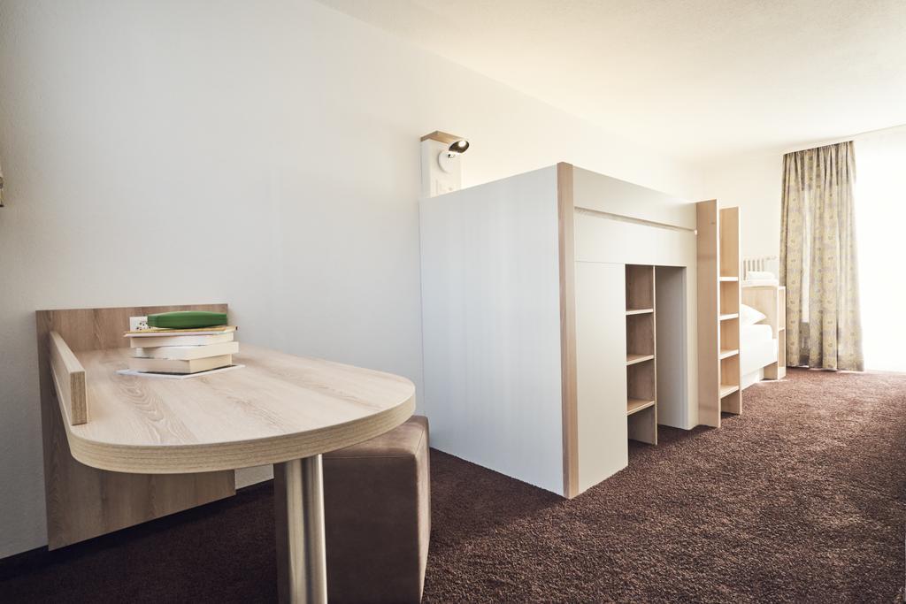Private Holiday Homes By Solaria ダヴォス・プラッツ 部屋 写真